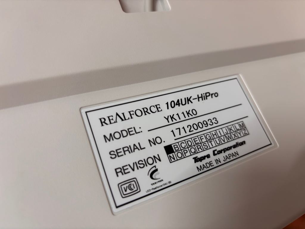 Realforce 104UK-HiPro (no keycaps)