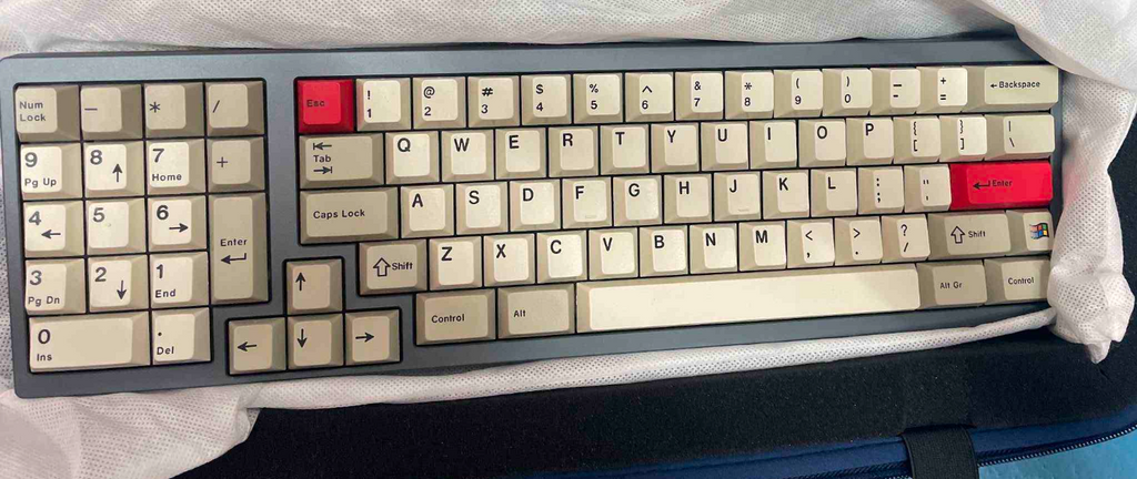 hidari (titan grey + brass)